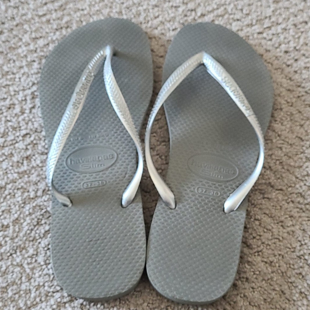 Havaianas Slim designer flip flops